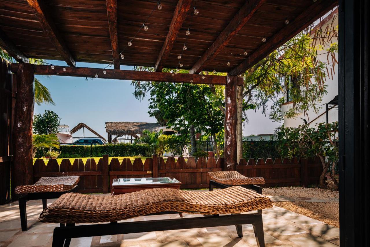 Newly Renovated ! Villa Laguna Cancún Zewnętrze zdjęcie