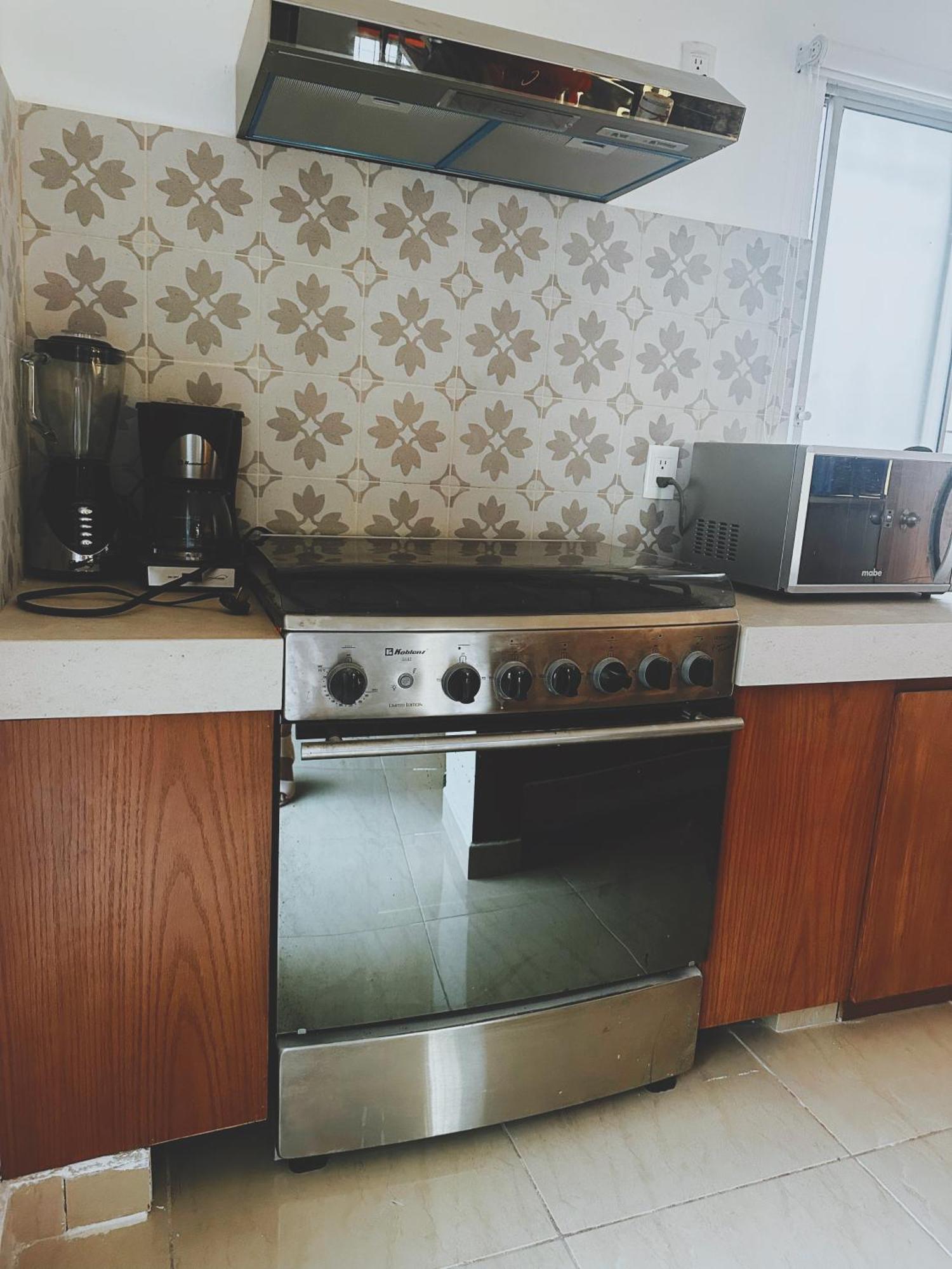 Newly Renovated ! Villa Laguna Cancún Zewnętrze zdjęcie